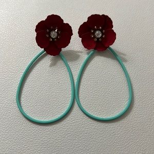Dangle earrings